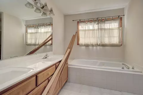 2205 Stonehaven Dr, Plainfield, IL 60586 photo 16