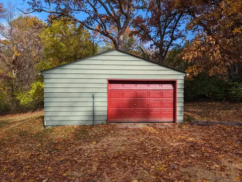 Exterior - 1950 N River Rd, Oregon, IL 61061 photo 7 of 8