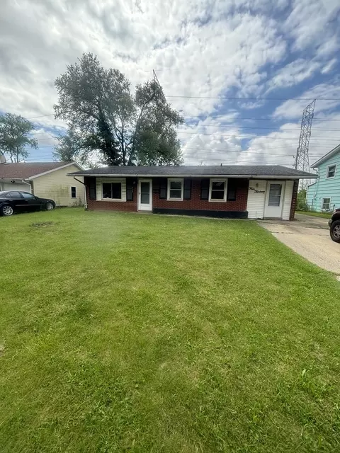 413 W Bellarmine Dr, Joliet, IL 60436