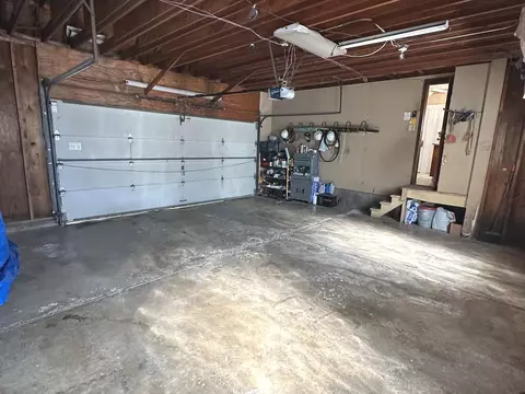 155 Lord St, Elgin, IL 60123 photo 9
