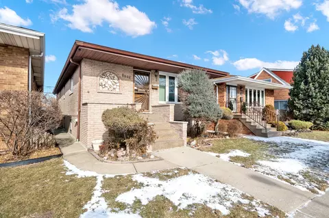 6446 W 64th St, Chicago, IL 60638