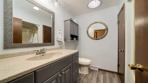 433 River Bluff Dr, Dixon, IL 61021 photo 25
