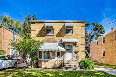 478 Rose Ave, Des Plaines, IL 60016