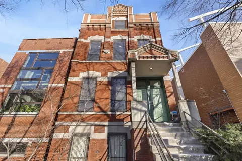 1215 N Greenview Ave #2W, Chicago, IL 60642