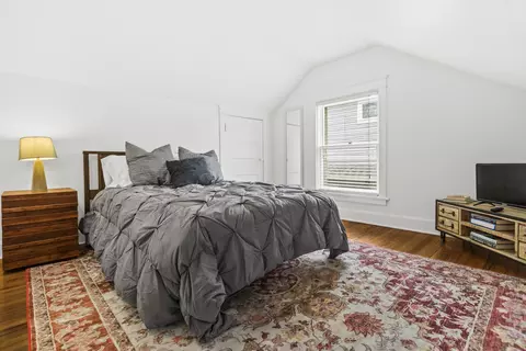 Bedroom - 2303 Harrison St, Evanston, IL 60201 photo 4 of 4