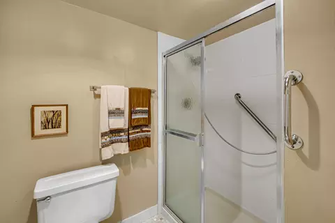 3504 Lakeview Dr #105, Hazel Crest, IL 60429 photo 15