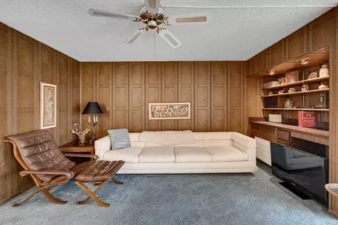 3504 Lakeview Dr #105, Hazel Crest, IL 60429 photo 6