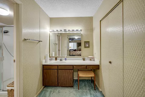 3504 Lakeview Dr #105, Hazel Crest, IL 60429 photo 16