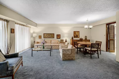3504 Lakeview Dr #105, Hazel Crest, IL 60429 photo 18