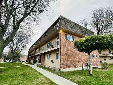 Other - 2302 W Algonquin Rd #2, Rolling Meadows, IL 60008 photo 2 of 5