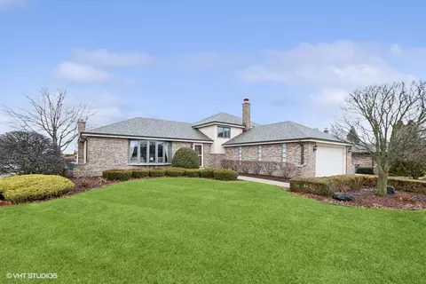 8846 Abbey Ln, Orland Park, IL 60462