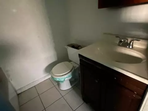 2122 W 68th Pl, Chicago, IL 60636 photo 12