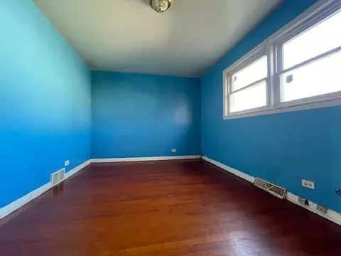 2122 W 68th Pl, Chicago, IL 60636 photo 9