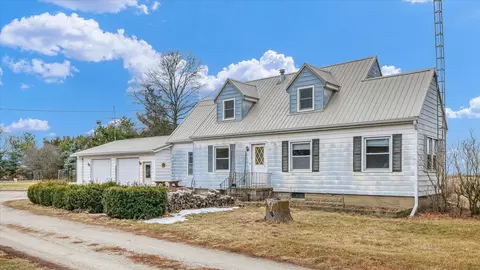 27238 E 100 North Rd, Strawn, IL 61775 photo 2