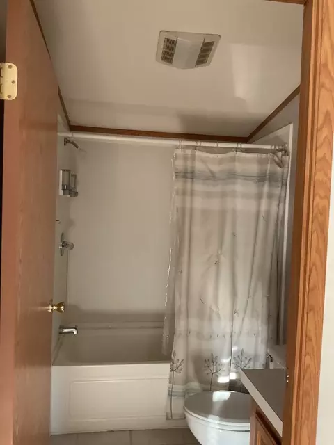 281 Misty Rdg, Lakemoor, IL 60051 photo 12
