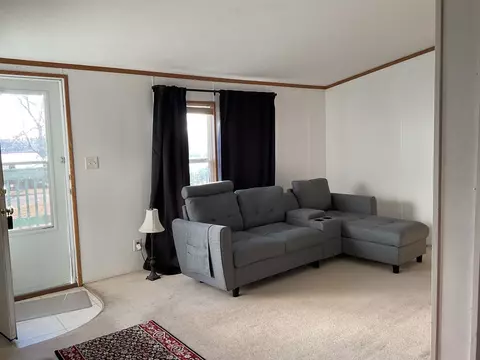 281 Misty Rdg, Lakemoor, IL 60051 photo 3