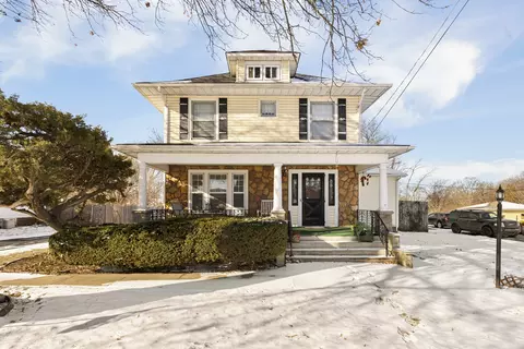 814 N Day Ave, Rockford, IL 61101