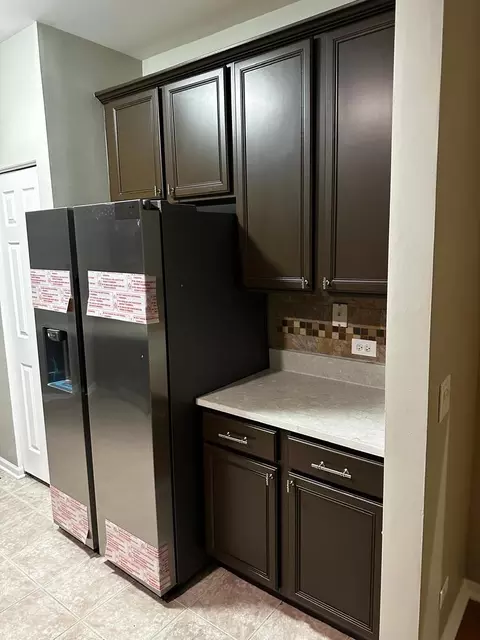 Kitchen - 126 Bay Dr, Itasca, IL 60143 photo 2 of 3