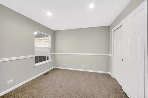 Other - 126 Bay Dr, Itasca, IL 60143 photo 6 of 11