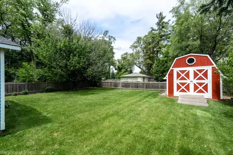 Exterior - 1888 Miner St, Des Plaines, IL 60016 photo 5 of 7
