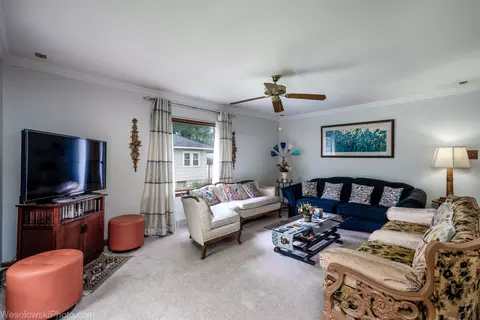 Living - 1888 Miner St, Des Plaines, IL 60016 photo 2 of 3