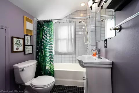 Bath - 1888 Miner St, Des Plaines, IL 60016 photo 1 of 3