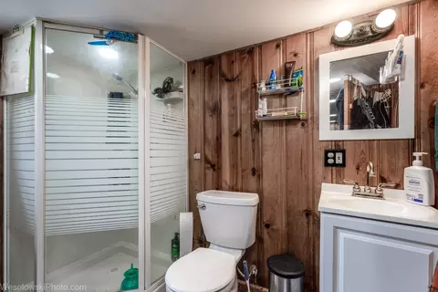 Bath - 1888 Miner St, Des Plaines, IL 60016 photo 3 of 3