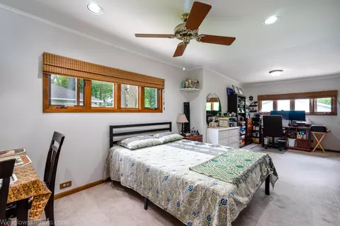 Bedroom - 1888 Miner St, Des Plaines, IL 60016 photo 1 of 8