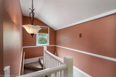 Entry Way - 1888 Miner St, Des Plaines, IL 60016 photo 2 of 2