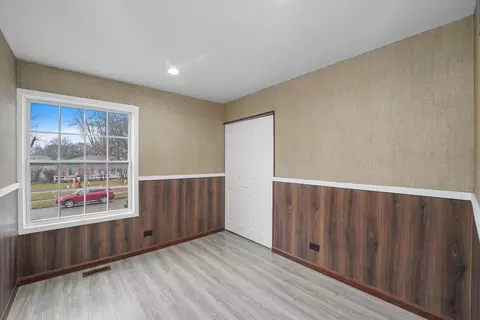 Other - 1114 Sebring Dr, Elgin, IL 60120 photo 4 of 9