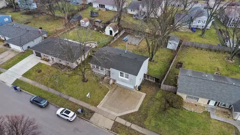 View/Area - 1114 Sebring Dr, Elgin, IL 60120 photo 1 of 5