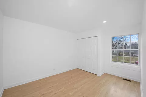 Bedroom - 1114 Sebring Dr, Elgin, IL 60120 photo 1 of 2
