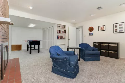 8 Knollcrest Ct, Normal, IL 61761 photo 24