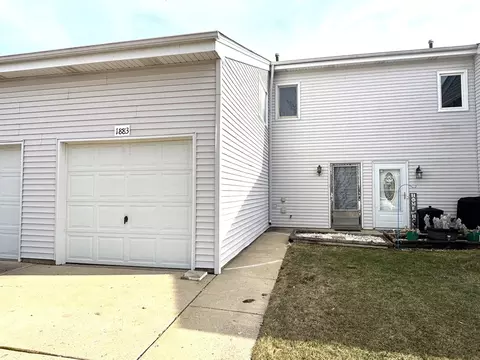 1883 Timber Ln, Glendale Heights, IL 60139
