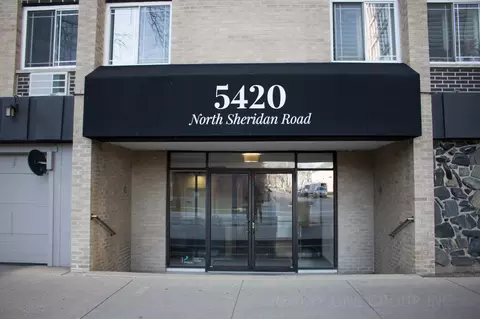 5420 N Sheridan Rd #205, Chicago, IL 60640