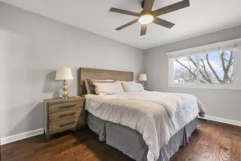 Bedroom - 1345 Blair Ln, Hoffman Estates, IL 60169 photo 1 of 3