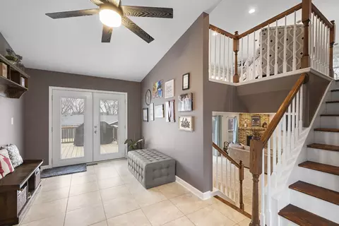 Entry Way - 1345 Blair Ln, Hoffman Estates, IL 60169 photo 1 of 1