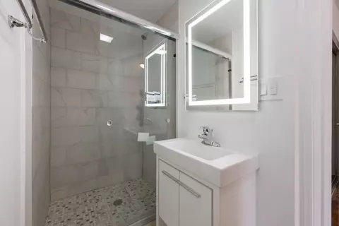 5481 S Cornell Ave #E, Chicago, IL 60615 photo 13