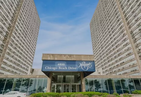 4800 S Chicago Beach Dr #1404S, Chicago, IL 60615