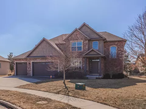 3 Litta Ct, Bloomington, IL 61704 photo 4