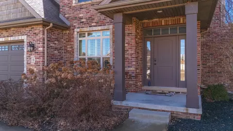 3 Litta Ct, Bloomington, IL 61704 photo 3