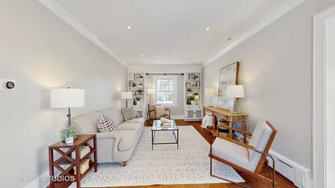 Living - 853 Todd Ct, Deerfield, IL 60015 photo 1 of 3