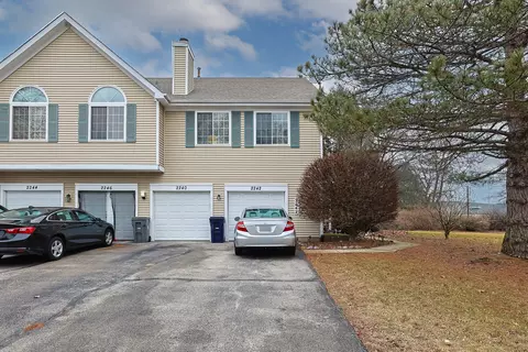 2242 Colorado Ave #1, Elgin, IL 60123