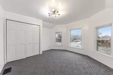 Bedroom - 480 E Birch St, Kankakee, IL 60901 photo 2 of 3
