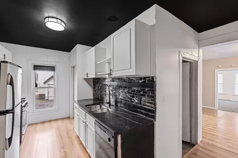 Kitchen - 480 E Birch St, Kankakee, IL 60901 photo 1 of 2