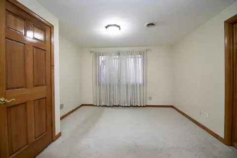 Bedroom - 299 E 4th Ave, New Lenox, IL 60451 photo 7 of 7