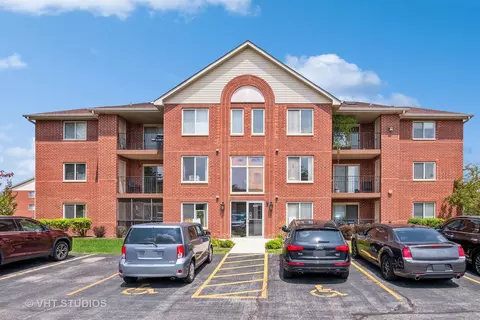 6975 Heritage Cir #3C, Orland Park, IL 60462