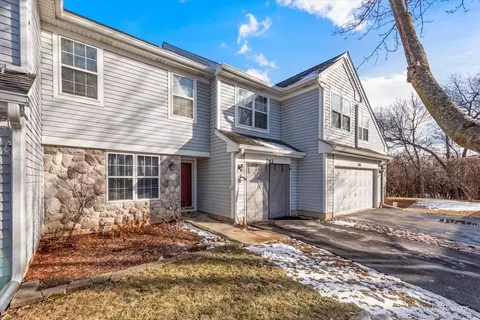 263 Rainier Way #263, Fox Lake, IL 60020
