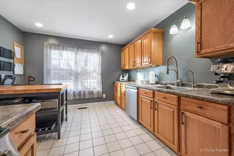 263 Rainier Way #263, Fox Lake, IL 60020 photo 8