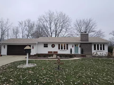 1195 N Coolidge Ave, Palatine, IL 60067